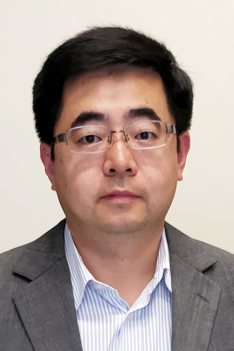 photo of Prof. Qian MIAO