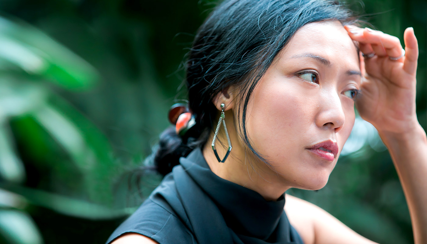 Talking about her career in the UK, Kwok Ying finds understanding the local art circle’s culture and operation the greatest challenge <em>(Photo by Eric Sin)</em>