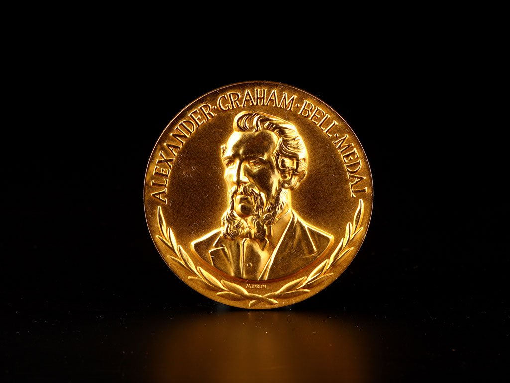 Professor Charles K. Kao's Alexander Graham Bell Medal (1985)