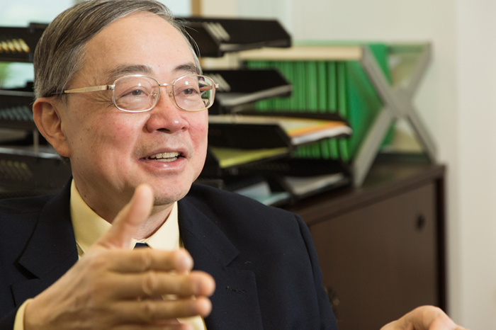 中文大學環境、能源及可持續發展研究所所長劉雅章教授