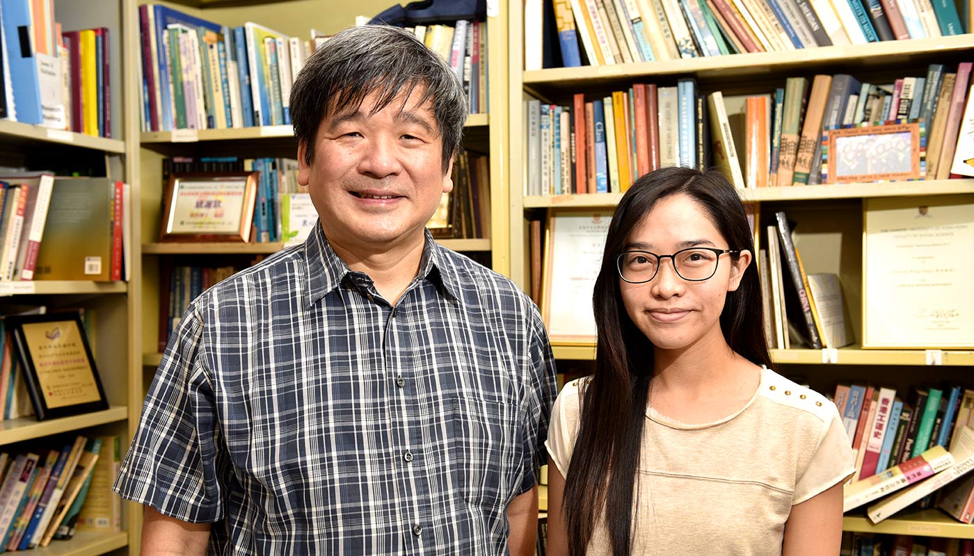Prof. Wong Hung and Miss Latvia Ng
