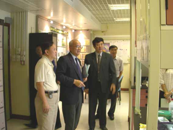 20040610-4