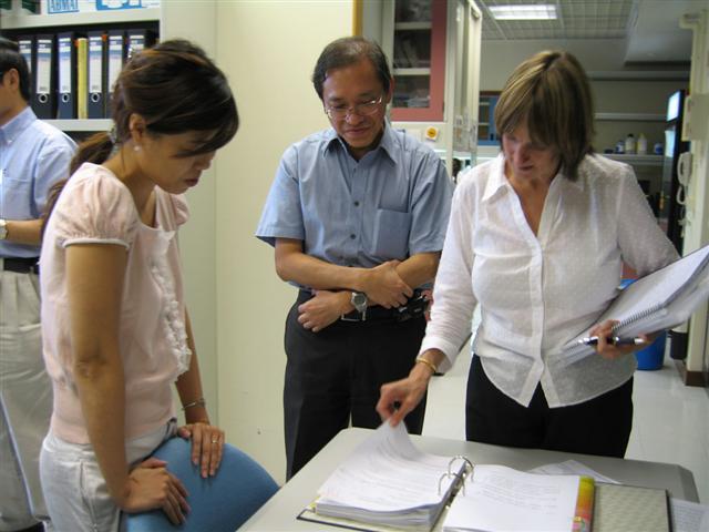 20051004-3