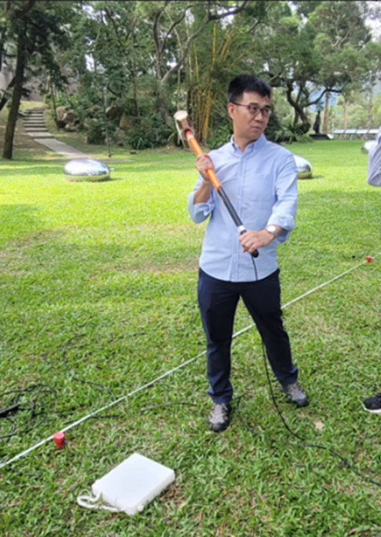 Photos of indoor experiment conducted by the participants 